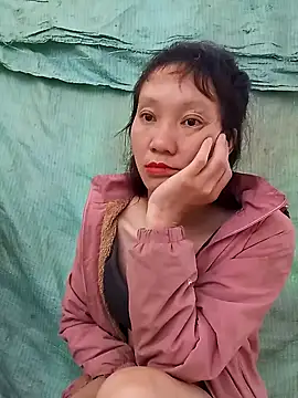 bonnie-00 online show from October 2025 05:05:01 AM