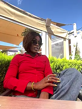 Snapshot of Afrikaisy_big21dx chatting on October 2025 12:33:01 PM Afrikaisy big21dx online show from October 2025 12:33:01 PM