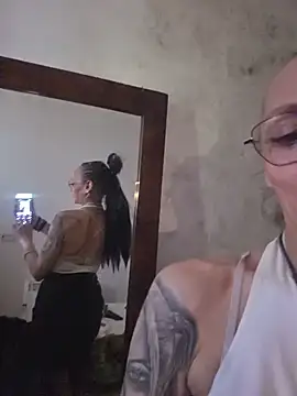 jasonee13 online show from May 2026 02:00:02 PM