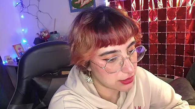 Snapshot of Miacatsito3 chatting on February 2026 09:59:02 PM Miacatsito3 online show from February 2026 09:59:02 PM