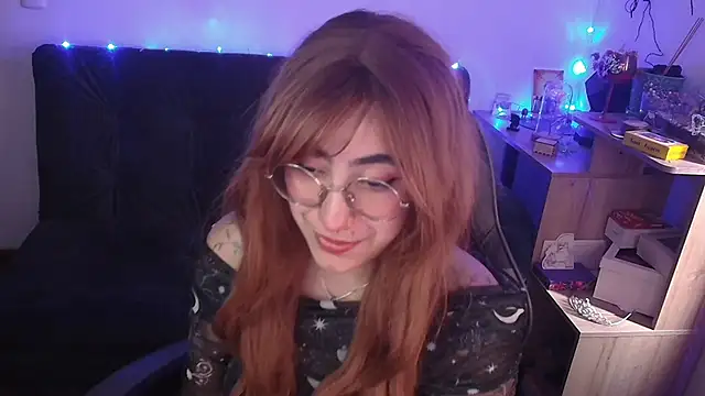 Snapshot of Miacatsito3 chatting on March 2026 09:47:02 PM Miacatsito3 online show from March 2026 09:47:02 PM