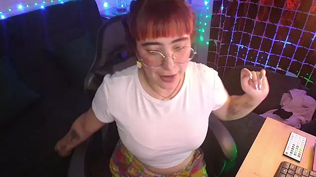 Miacatsito3 online show from April 2026 02:38:02 AM