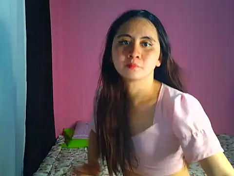 Snapshot of kate19xxx chatting on January 2026 12:25:01 AM kate19xxx online show from January 2026 12:25:01 AM