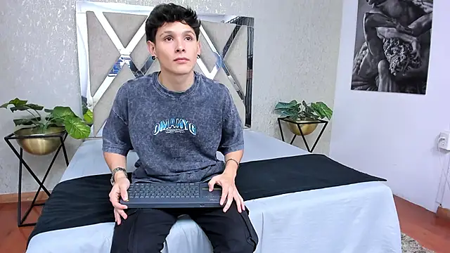 kraven lust online show from October 2025 03:07:01 AM