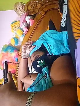 Snapshot of TAMI_KAYAL chatting on November 2025 06:35:02 AM TAMI KAYAL online show from November 2025 06:35:02 AM