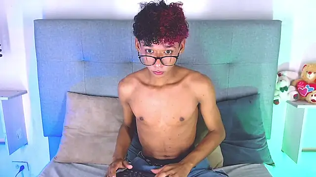 Billie Turner  online show from October 2025 04:11:01 AM