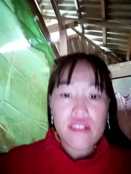 Snapshot of Vuong_x chatting on October 2025 03:15:01 AM Vuong x online show from October 2025 03:15:01 AM