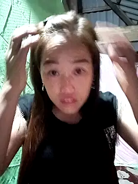 Snapshot of Vuong_x chatting on October 2025 01:10:02 PM Vuong x online show from October 2025 01:10:02 PM