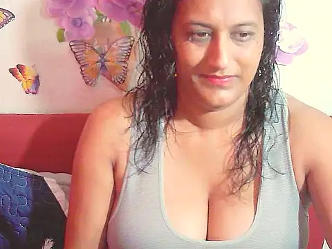 Snapshot of Indiansexyboobs18 chatting on September 2025 08:50:02 AM Indiansexyboobs18 online show from September 2025 08:50:02 AM