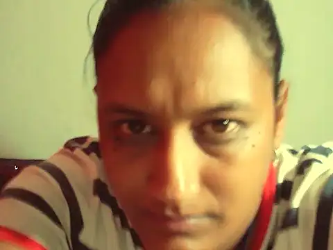 Snapshot of Indiansexyboobs18 chatting on October 2025 05:25:02 PM Indiansexyboobs18 online show from October 2025 05:25:02 PM