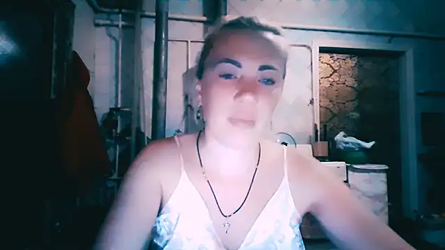 EmmaCat  online show from June 2026 07:26:02 PM