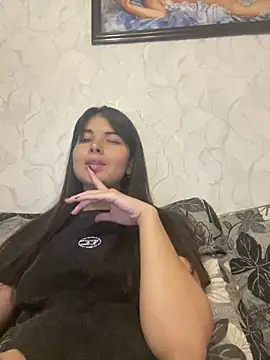Snapshot of Marina_Edwards chatting on September 2025 08:13:02 AM Marina Edwards online show from September 2025 08:13:02 AM