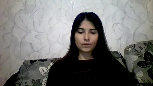 Snapshot of Marina_Edwards chatting on September 2025 07:14:02 PM Marina Edwards online show from September 2025 07:14:02 PM