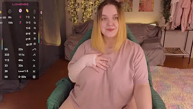 Snapshot of Aki_nohana chatting on December 2025 04:23:02 PM Aki nohana online show from December 2025 04:23:02 PM