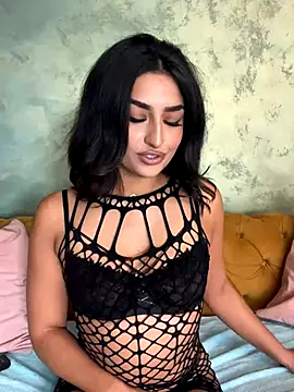 Snapshot of Mia_spicyy chatting on October 2025 08:35:01 AM Mia spicyy online show from October 2025 08:35:01 AM