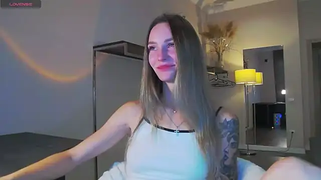 Melloudy online show from September 2025 05:55:02 AM