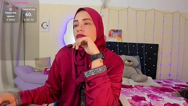 ShanaJamil online show from May 2026 12:01:02 PM