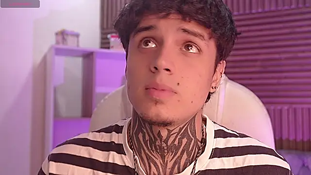 Declan-Fox online show from February 2026 05:22:01 AM