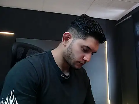 RichardMilleer online show from September 2025 01:45:01 PM