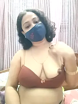 Snapshot of Deliciouskimi chatting on January 2026 12:29:01 PM Deliciouskimi online show from January 2026 12:29:01 PM