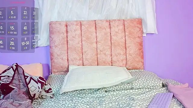 Ava Raye online show from June 2026 07:29:01 PM