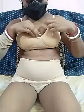 Snapshot of Bengalibeauty96 chatting on October 2025 06:19:01 PM Bengalibeauty96 online show from October 2025 06:19:01 PM