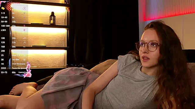 Snapshot of SallyPinkman chatting on November 2025 12:05:01 PM SallyPinkman online show from November 2025 12:05:01 PM