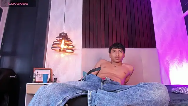 Snapshot of Jaycob_Black1 chatting on November 2025 12:27:02 PM Jaycob Black1 online show from November 2025 12:27:02 PM