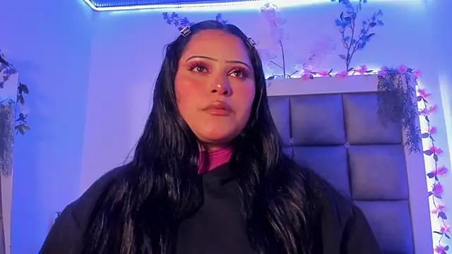 Snapshot of abbiecollins_js chatting on March 2026 04:05:01 AM abbiecollins js online show from March 2026 04:05:01 AM