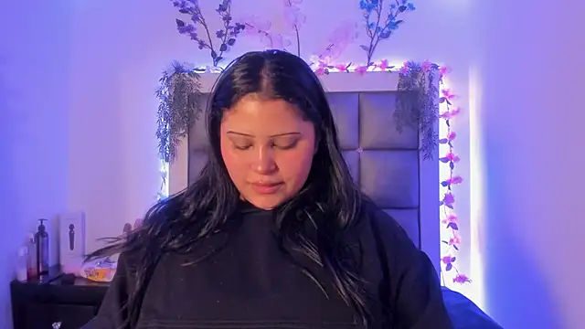 Snapshot of abbiecollins_js chatting on March 2026 03:11:01 AM abbiecollins js online show from March 2026 03:11:01 AM