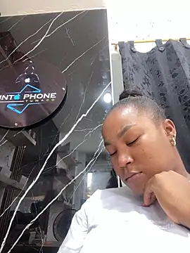 Snapshot of Karol_sexy23 chatting on October 2025 07:03:02 PM Karol sexy23 online show from October 2025 07:03:02 PM