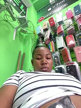 Snapshot of Karol_sexy23 chatting on December 2025 02:23:02 PM Karol sexy23 online show from December 2025 02:23:02 PM