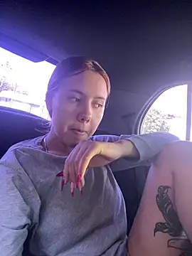 coupleyys online show from December 2025 01:29:02 PM