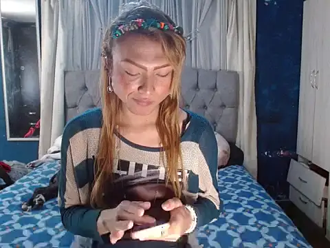 skarleth hot21 online show from October 2025 06:40:02 PM