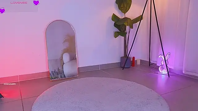 violetssweet online show from January 2026 01:18:01 AM