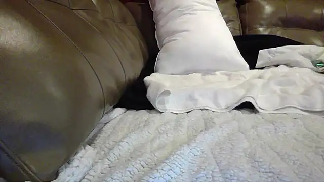 kinkyteenjt online show from December 2025 01:58:02 AM