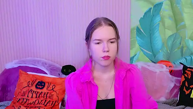 Snapshot of Alida_Brice chatting on October 2025 06:30:01 AM Alida Brice online show from October 2025 06:30:01 AM