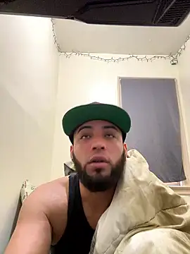 LeoPR00 online show from January 2026 03:25:02 PM