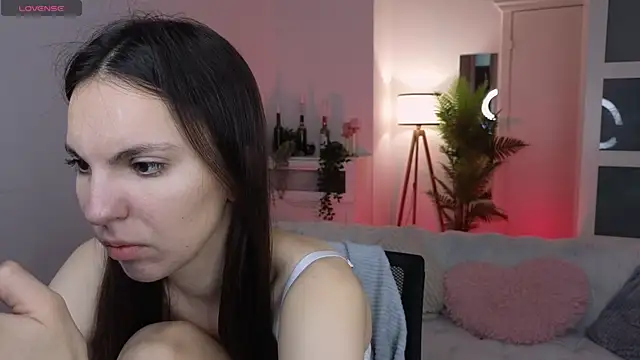 gracedonovan online show from October 2025 05:15:02 AM