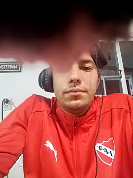 pareja076 online show from October 2025 03:47:02 AM