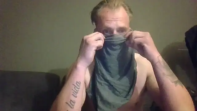 steef070 online show from May 2026 11:12:03 PM