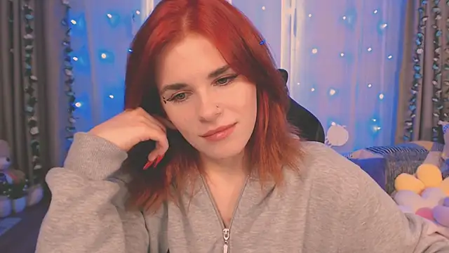 AlissaKiss1 online show from November 2025 06:24:02 AM