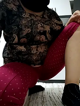 elif25 online show from October 2025 08:10:01 PM