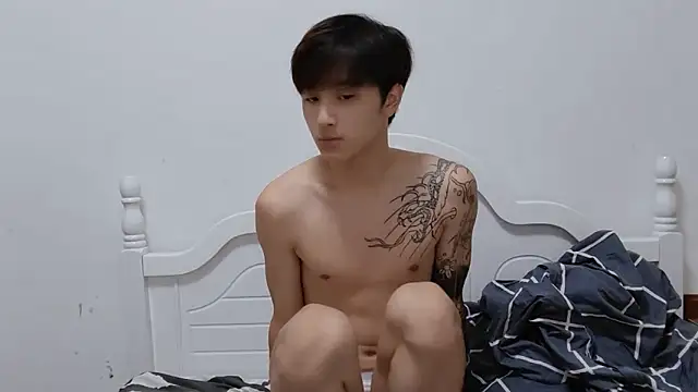 xiaoyi2563 online show from September 2025 12:10:01 PM