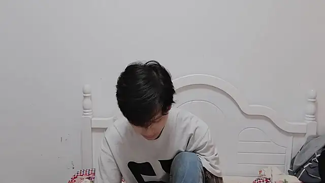 xiaoyi2563 online show from November 2025 07:20:02 AM