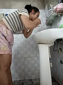 Na xx online show from October 2025 11:18:01 PM