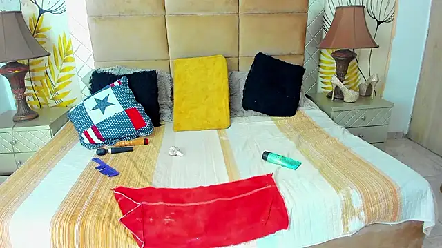 sweet lulu sofia online show from January 2026 11:07:01 PM