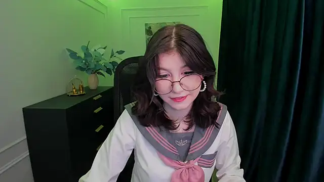 Snapshot of MeLLSawertyq chatting on September 2025 11:24:01 AM MeLLSawertyq online show from September 2025 11:24:01 AM