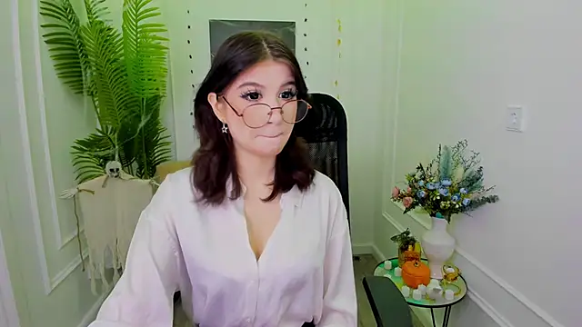 Snapshot of MeLLSawertyq chatting on October 2025 07:42:02 PM MeLLSawertyq online show from October 2025 07:42:02 PM