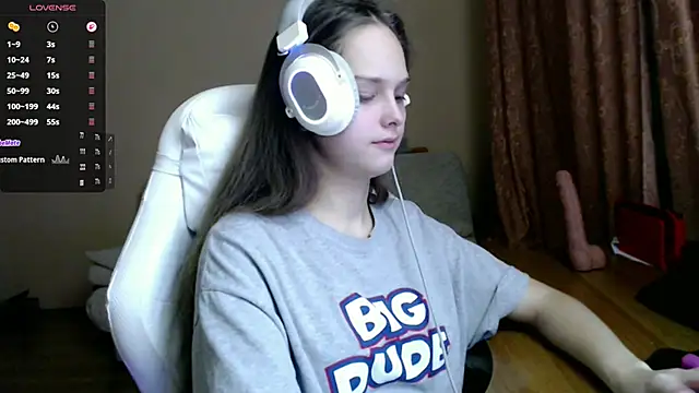 SharybbFace online show from October 2025 03:18:02 PM